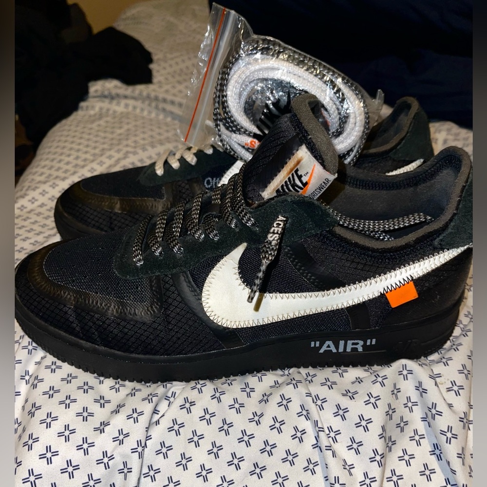 Off-White x Air Force 1 Low Black